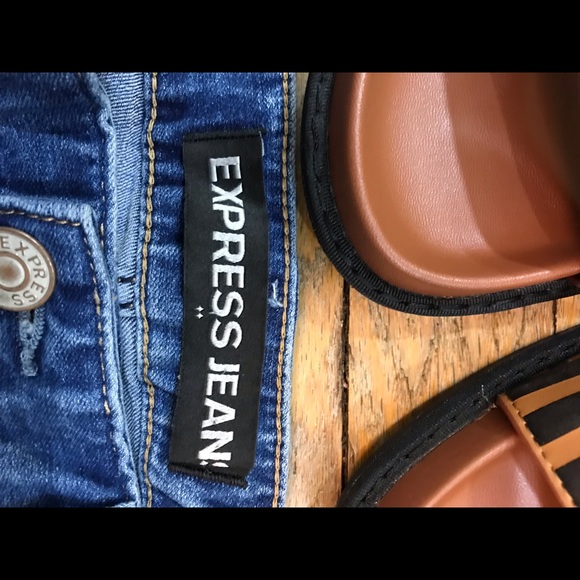 Express Cut Off Festival Distressed Shorts - Picture 3 of 3